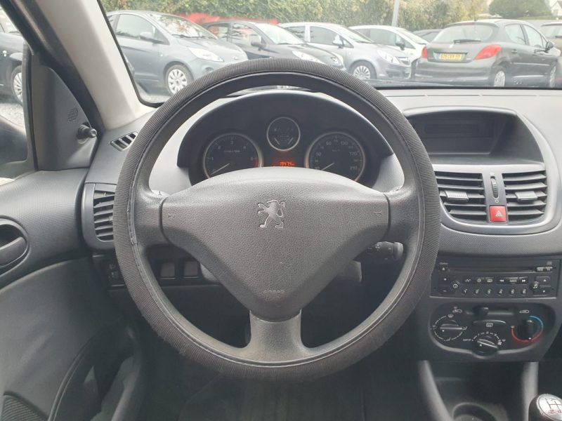 PEUGEOT 206+ 1.4 HDI BLUE LION 70 CV *URBAN* GARANTIE REVISE 2009