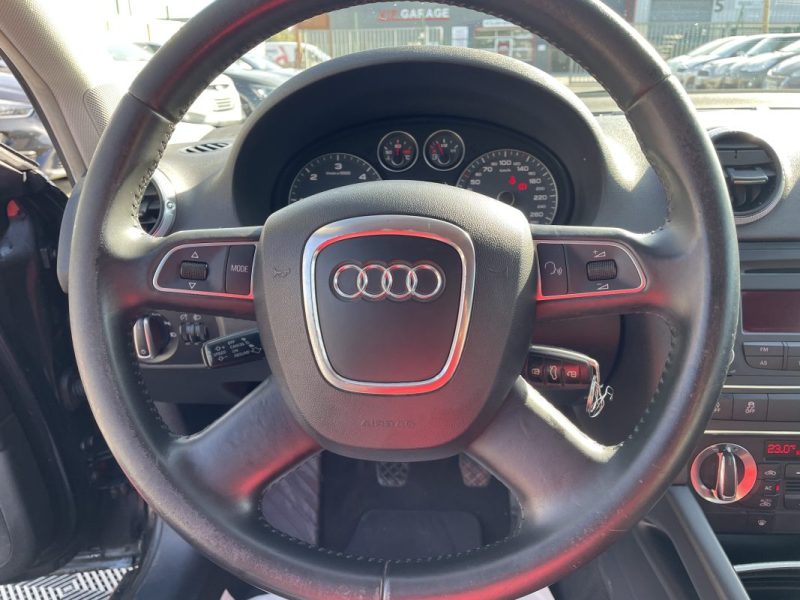 AUDI A3 2.0 TDI 140CH DPF START/STOP ATTRACTION3P 2011