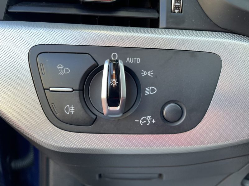 AUDI A4 AVANT 2.0 TDI 190CH ULTRA S TRONIC 7  GARANTIE  3/12 MOIS 2017