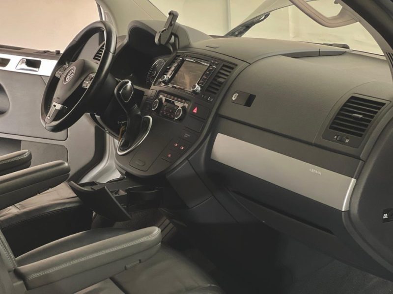 VOLKSWAGEN MULTIVAN T5 2.0 TDI 140CH DSG HIGHLINE 5 PORTE 7PLACE 