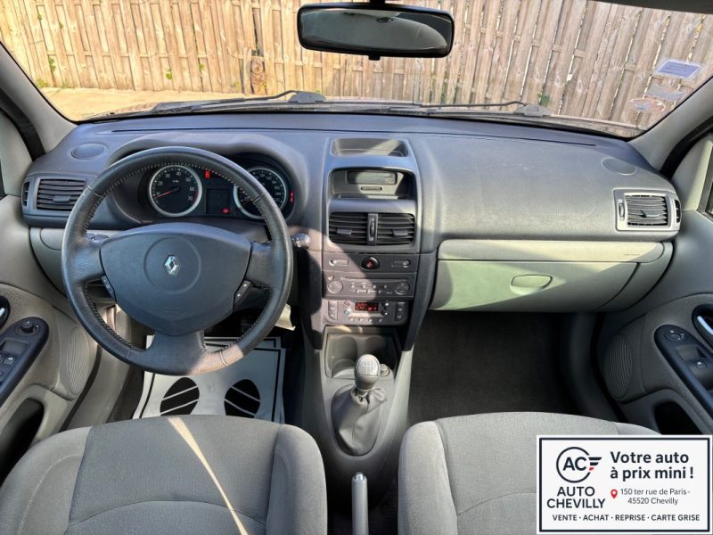 RENAULT CLIO AUTHENTIQUE 1.4 16V CLIM AUTO 1ER MAIN