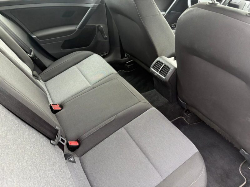 VOLKSWAGEN GOLF 1.2 TSI 85CH  TRENDLINE  🚗 - Sièges chauffants - 🛣️ Navigation  - Garantie 6 mois 