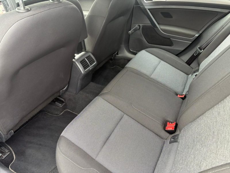 VOLKSWAGEN GOLF 1.2 TSI 85CH  TRENDLINE  🚗 - Sièges chauffants - 🛣️ Navigation  - Garantie 6 mois 