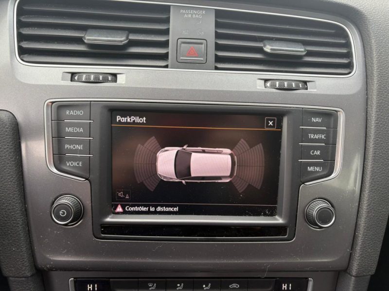 VOLKSWAGEN GOLF 1.2 TSI 85CH  TRENDLINE  🚗 - Sièges chauffants - 🛣️ Navigation  - Garantie 6 mois 