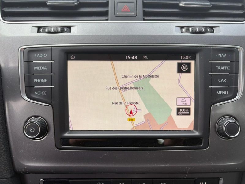 VOLKSWAGEN GOLF 1.2 TSI 85CH  TRENDLINE  🚗 - Sièges chauffants - 🛣️ Navigation  - Garantie 6 mois 