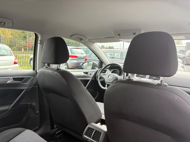 VOLKSWAGEN GOLF 1.2 TSI 85CH  TRENDLINE  🚗 - Sièges chauffants - 🛣️ Navigation  - Garantie 6 mois 