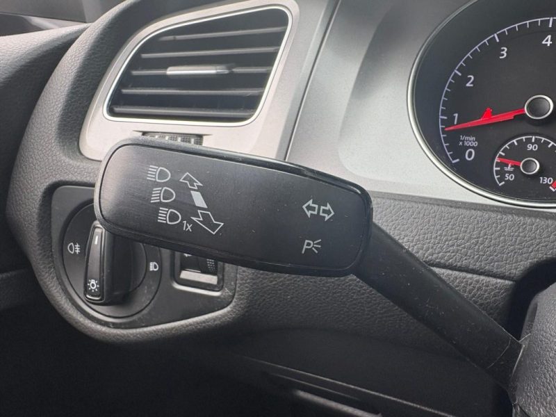 VOLKSWAGEN GOLF 1.2 TSI 85CH  TRENDLINE  🚗 - Sièges chauffants - 🛣️ Navigation  - Garantie 6 mois 