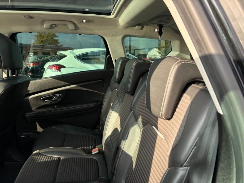 RENAULT Grand Scenic 1.3 TCe 140ch Intens 🚗🌞 Toit pano / Caméra 📹 / Reprise 🔄 Garantie ✅