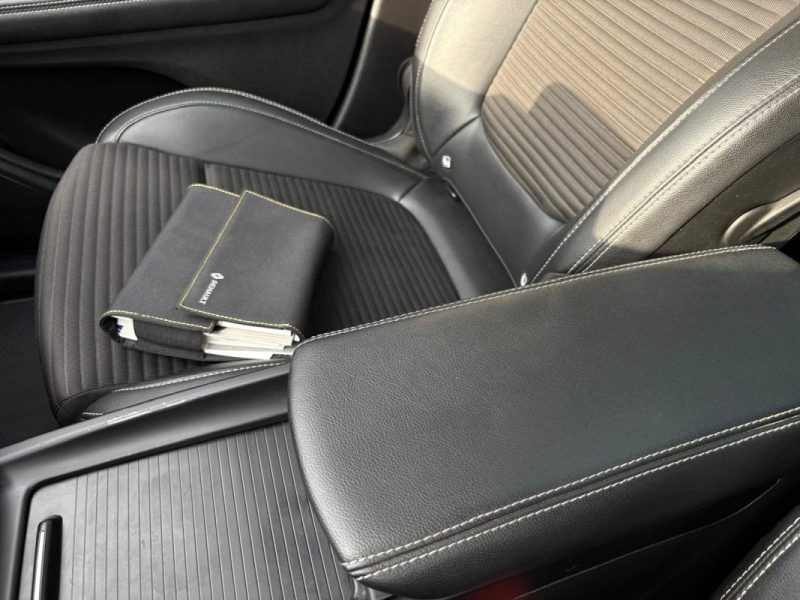 RENAULT Grand Scenic 1.3 TCe 140ch Intens 🚗🌞 Toit pano / Caméra 📹 / Reprise 🔄 Garantie ✅