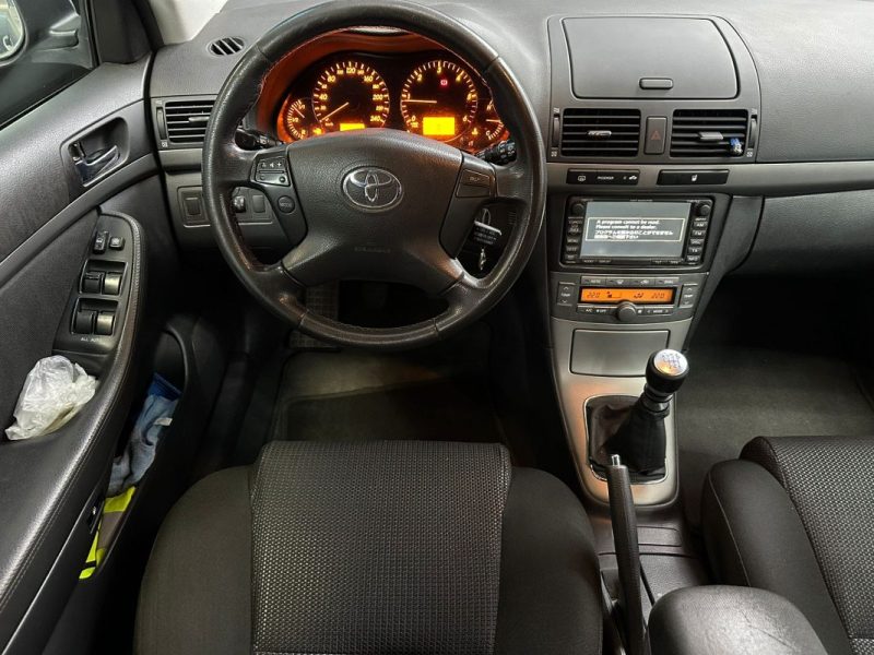 TOYOTA  AVENSIS 2.0 D-4D 126 cv