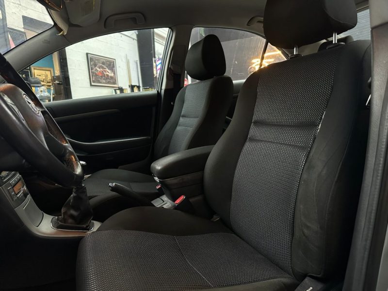 TOYOTA  AVENSIS 2.0 D-4D 126 cv