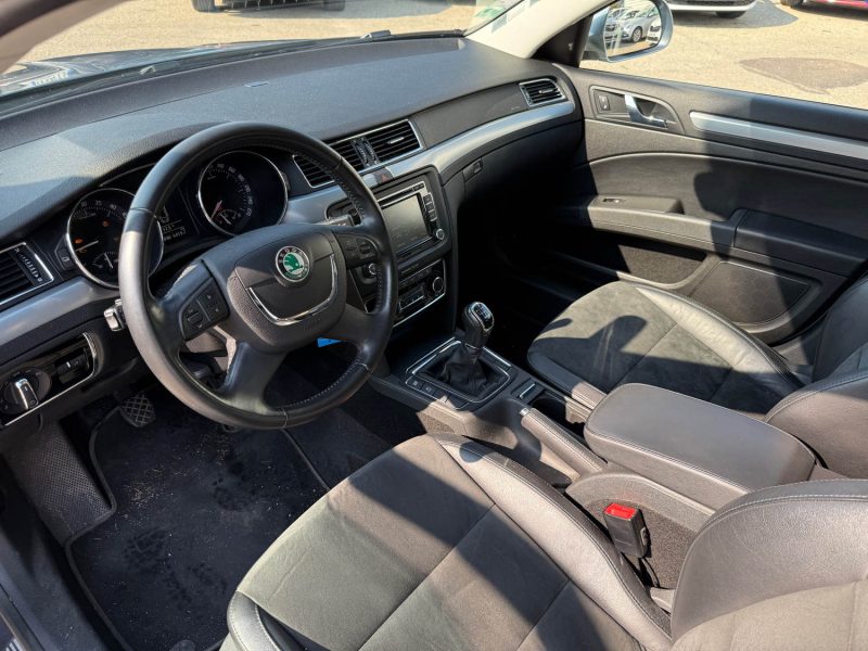 SKODA SUPERB SUPERB 2.0 TDI 170 ELEGANCE 114MKM