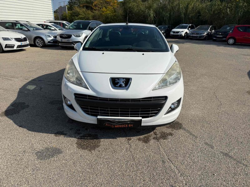 Peugeot 207 CC Cabriolet 1.6 HDi 112 FAP Roland Garros II 194MKM