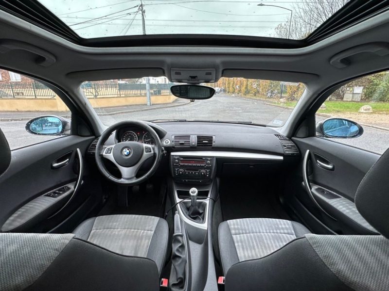 BMW SERIE 1 120i 150 CV PACK M  / Toit Ouvrant / Paiement 4X ou 10X Possible