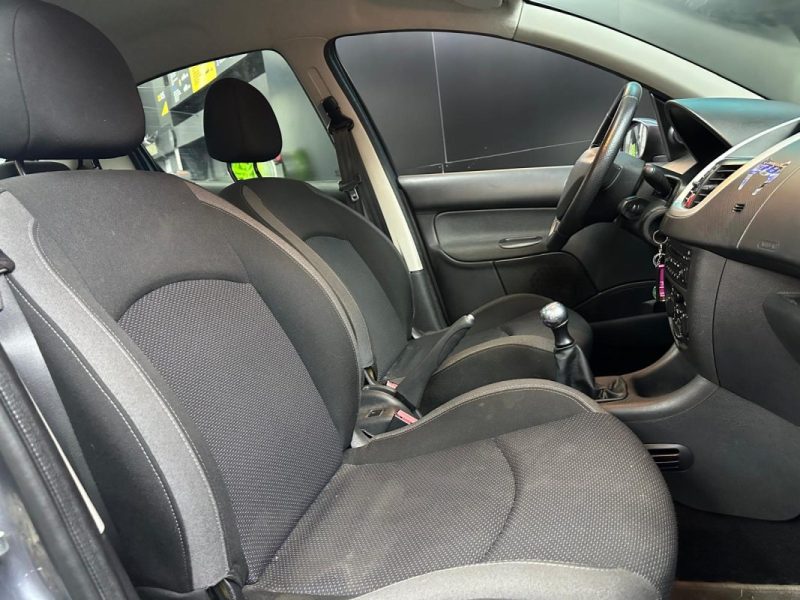 PEUGEOT 206+ 1.4 68 cv HDI URBAN 