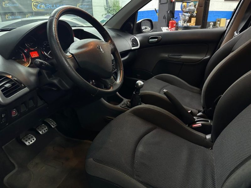 PEUGEOT 206+ 1.4 68 cv HDI URBAN 