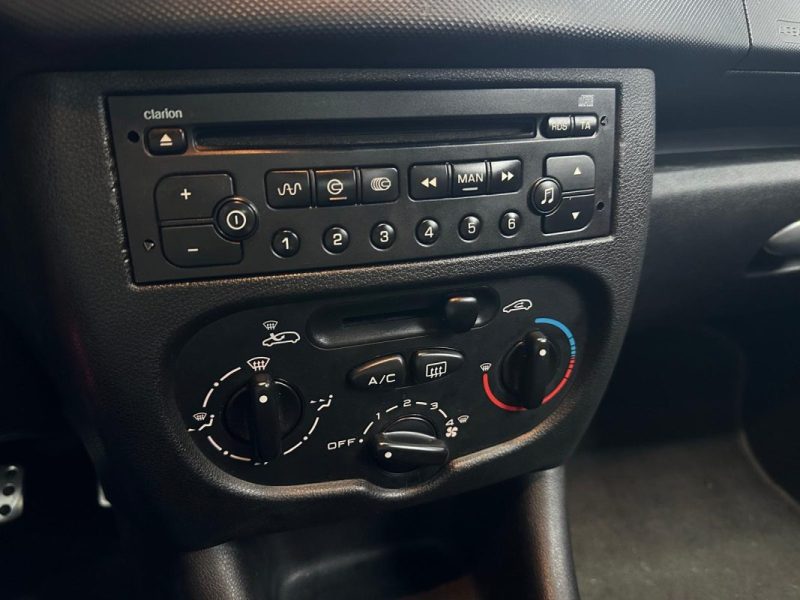 PEUGEOT 206+ 1.4 68 cv HDI URBAN 