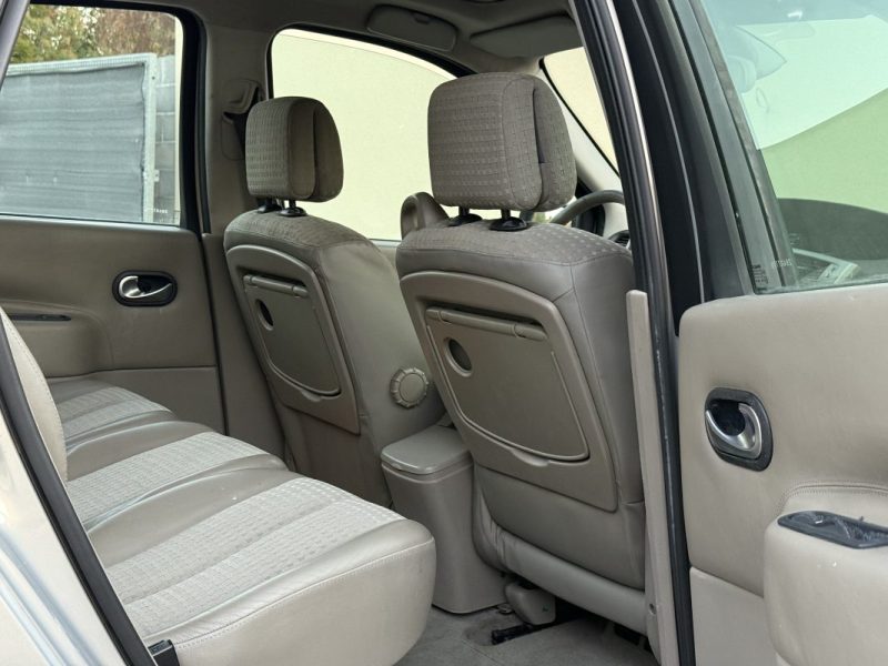 RENAULT MEGANE SCENIC PACK AUTHENTIQUE 1.9DCI 120CV LUXE PRIVILÈGE 2003 190 000KM  2003