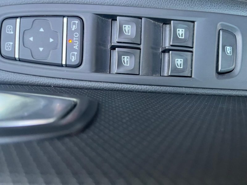 RENAULT CLIO IV TCE 90CV INTENS 