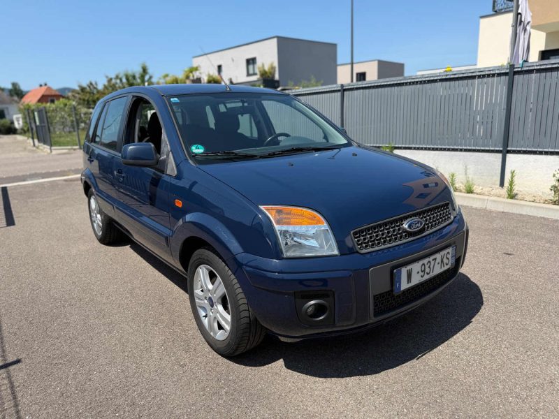 FORD FUSION 1.4l STYLE 2012