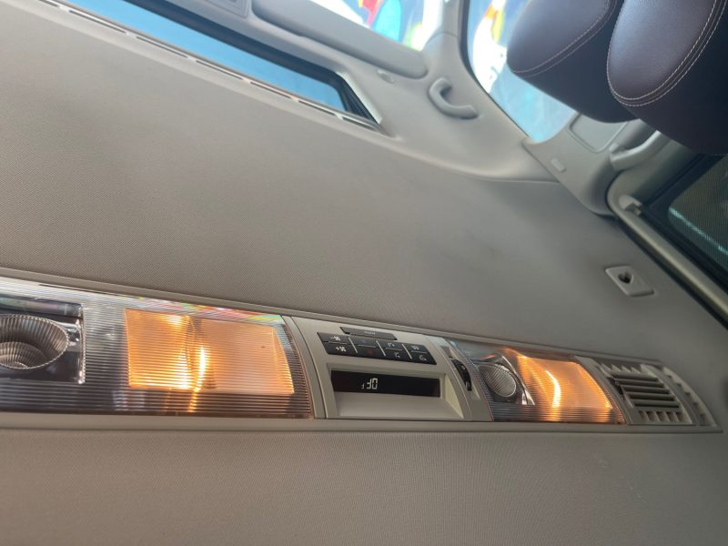 VOLKSWAGEN MULTIVAN t5 HIGHLINE 2.0l TDI 180cv