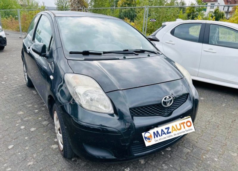 TOYOTA  YARIS  COOL ÉDITION  2011