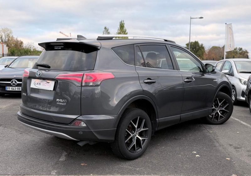 TOYOTA RAV4 2.5 HYBRIDE DESIGN 197ch