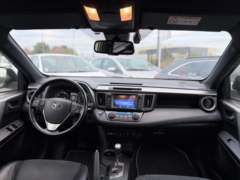 TOYOTA RAV4 2.5 HYBRIDE DESIGN 197ch