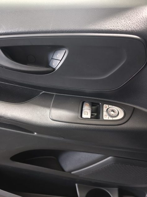 MERCEDES-BENZ MERCEDES VITO 114 CDI 136 CV BLUETEC - PREMIERE MAIN - BOITE AUTOMATIQUE  114 CDI (447.601, 447.603, 447.605) 2021