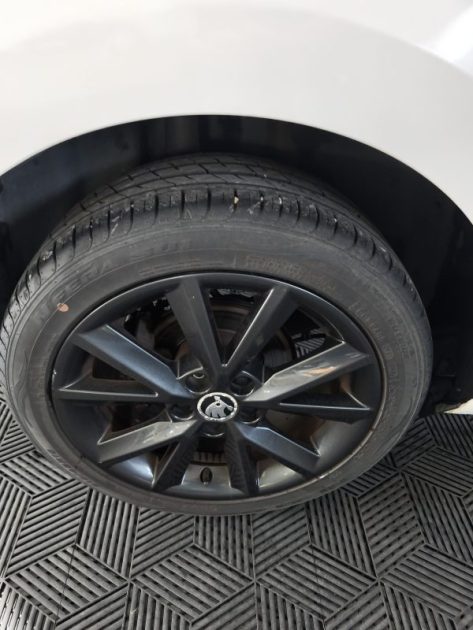 SKODA SKODA FABIA 1.4 TDI 90 CV FINITION BUSINESS - GPS - CLIM - REGULATEUR DE VITESSE   1.4 TDI90 FAP MONTE CARLO GREENTEC 2016