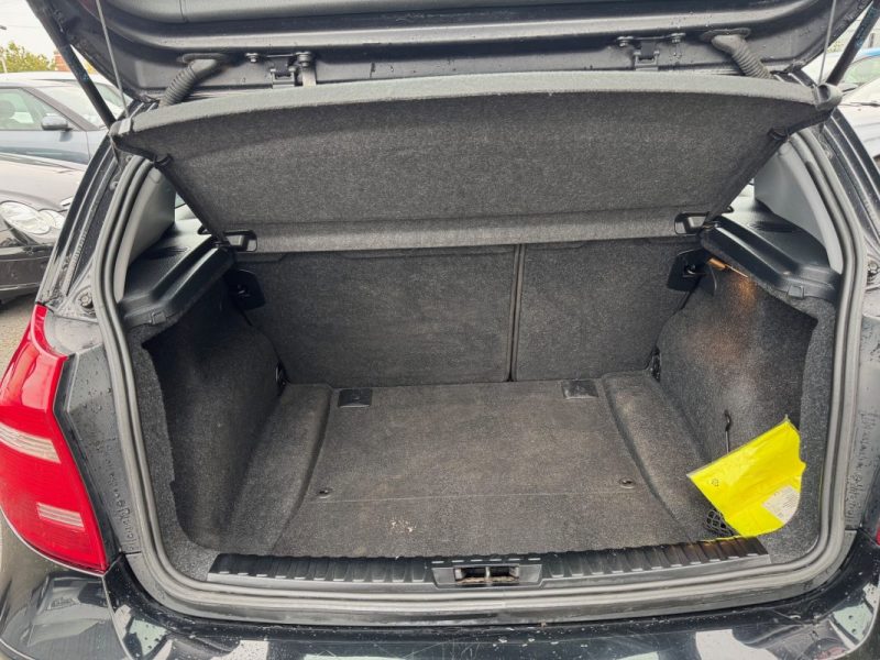 BMW  SERIE 1 2.0D 116CV  DISTRIBUTION A CHAINE