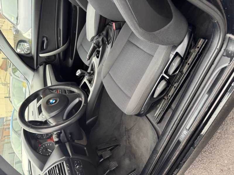 BMW  SERIE 1 2.0D 116CV  DISTRIBUTION A CHAINE