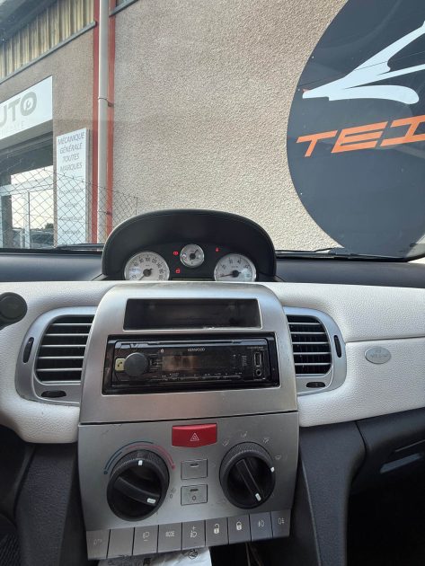 LANCIA YPSILON 1.3 MJTD 75