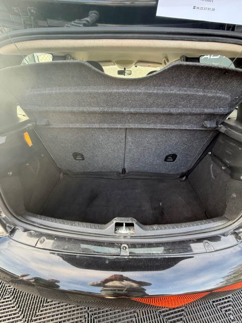 LANCIA YPSILON 1.3 MJTD 75