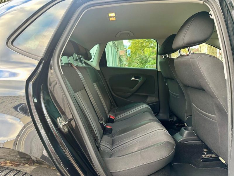 VOLKSWAGEN POLO V 1.6 TDI 90 MATCH **1ÈRE MAIN** 