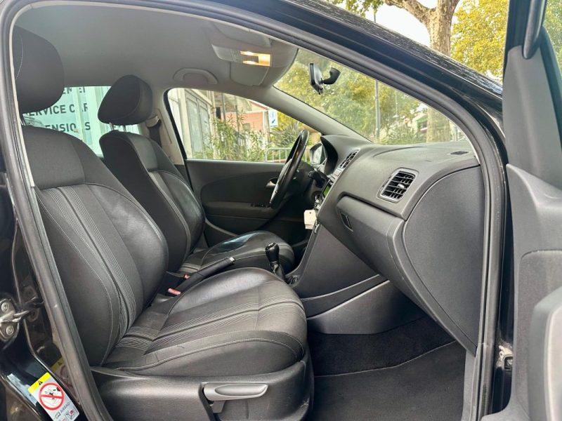 VOLKSWAGEN POLO V 1.6 TDI 90 MATCH **1ÈRE MAIN** 