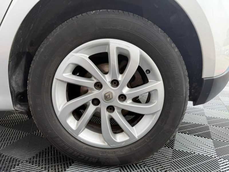 RENAULT SCENIC 3 1.5 DCI 110CV DYNAMIQUE BVA GARANTIE 12 MOIS