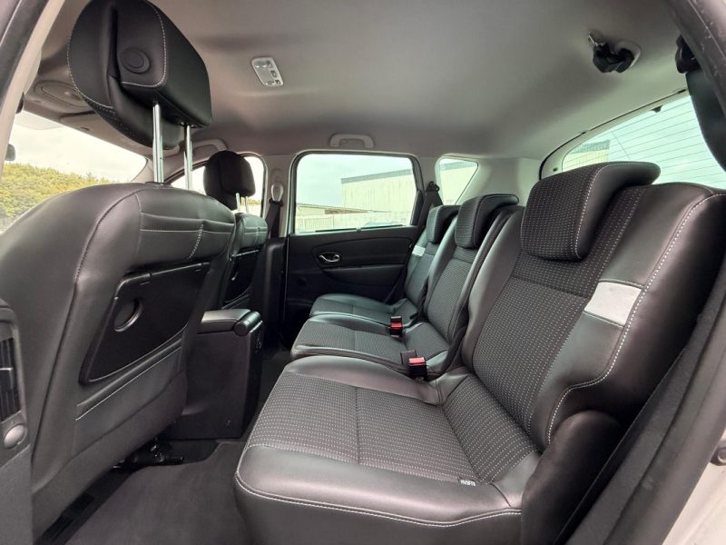 RENAULT SCENIC 3 1.5 DCI 110CV DYNAMIQUE BVA GARANTIE 12 MOIS