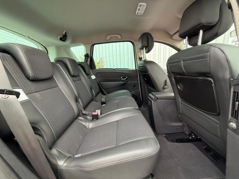 RENAULT SCENIC 3 1.5 DCI 110CV DYNAMIQUE BVA GARANTIE 12 MOIS