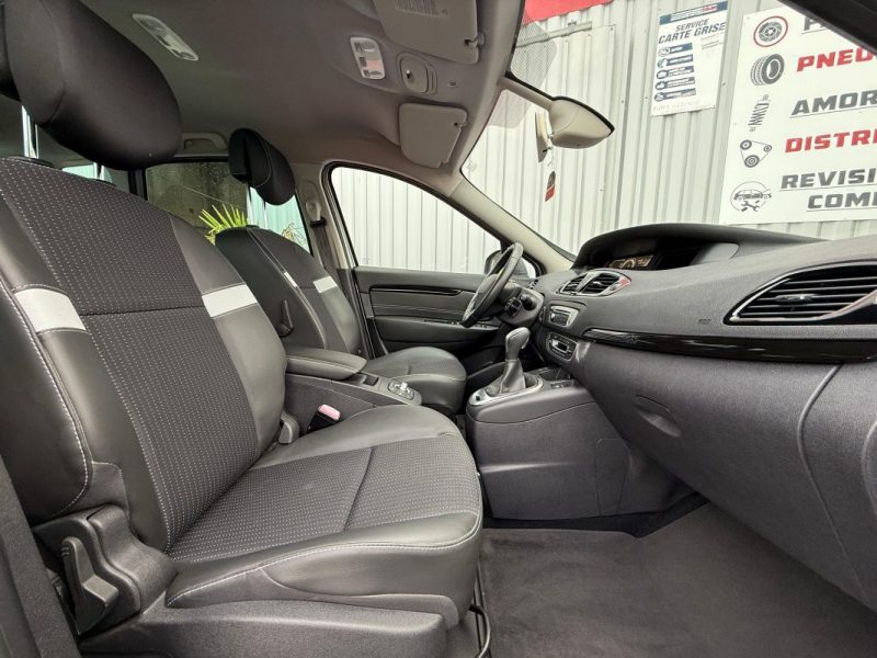 RENAULT SCENIC 3 1.5 DCI 110CV DYNAMIQUE BVA GARANTIE 12 MOIS
