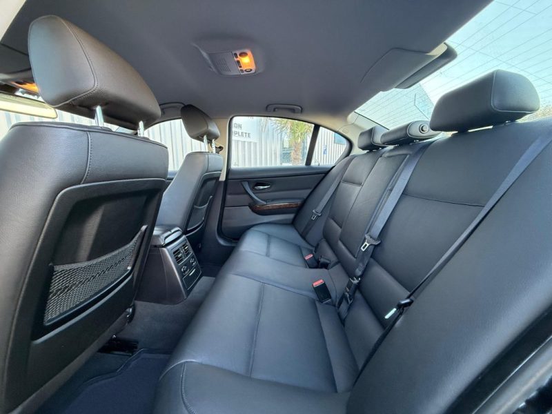 B.M.W. SERIE 3 320D PREMIERE BVA GARANTIE 12 MOIS 