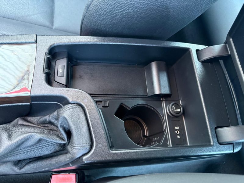 B.M.W. SERIE 3 320D PREMIERE BVA GARANTIE 12 MOIS 