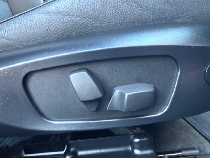 B.M.W. SERIE 3 320D PREMIERE BVA GARANTIE 12 MOIS 