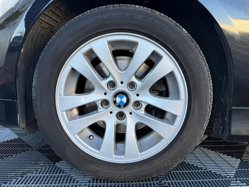 B.M.W. SERIE 3 320D PREMIERE BVA GARANTIE 12 MOIS 