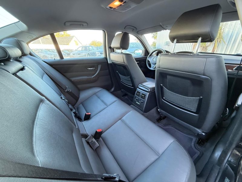 B.M.W. SERIE 3 320D PREMIERE BVA GARANTIE 12 MOIS 