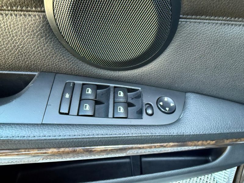 B.M.W. SERIE 3 320D PREMIERE BVA GARANTIE 12 MOIS 