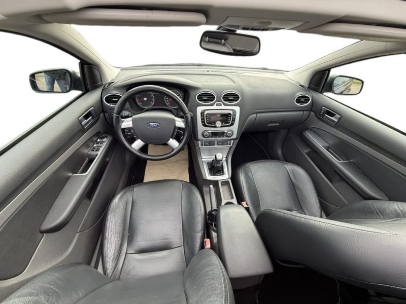 FORD FOCUS CABRIO 2.0I 145CH 1.Main 