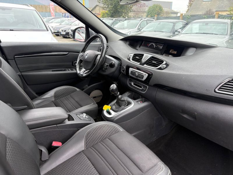 RENAULT MEGANE SCENIC 1.5 DCI 110CH BOSE 2015