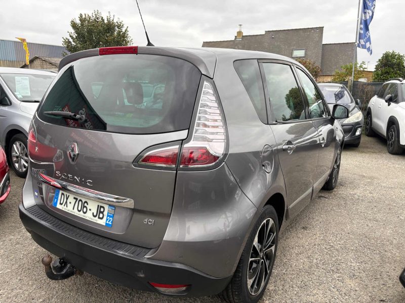 RENAULT MEGANE SCENIC 1.5 DCI 110CH BOSE 2015