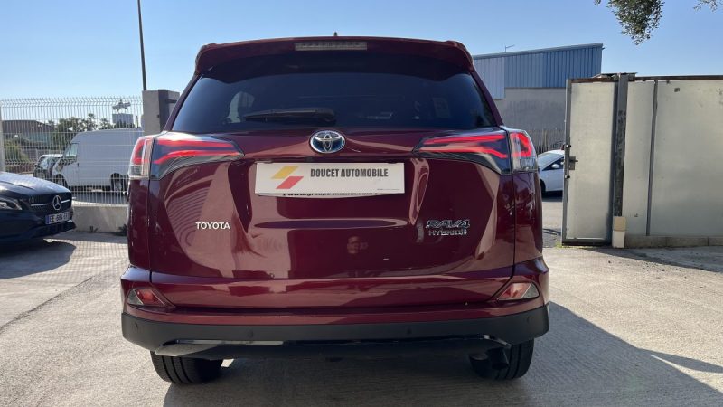 TOYOTA RAV4 197 HYBRIDE Black Edition CVT 2018